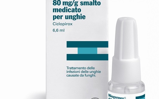 Prevenzione di un fungo di piedi dopo la piscina