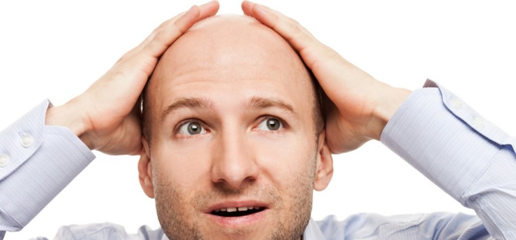 Il rinforzo di capelli di maschera