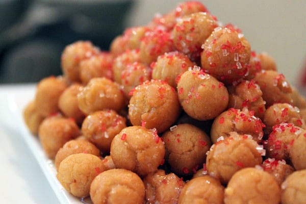 struffoli-frutti-rossi