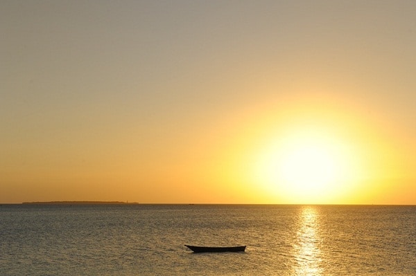 sole sul mare