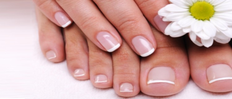 Come curare le vesciche su mani e piedi - 9 passi