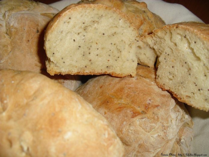 pane-semi-di-papavero