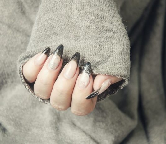 nail stamping