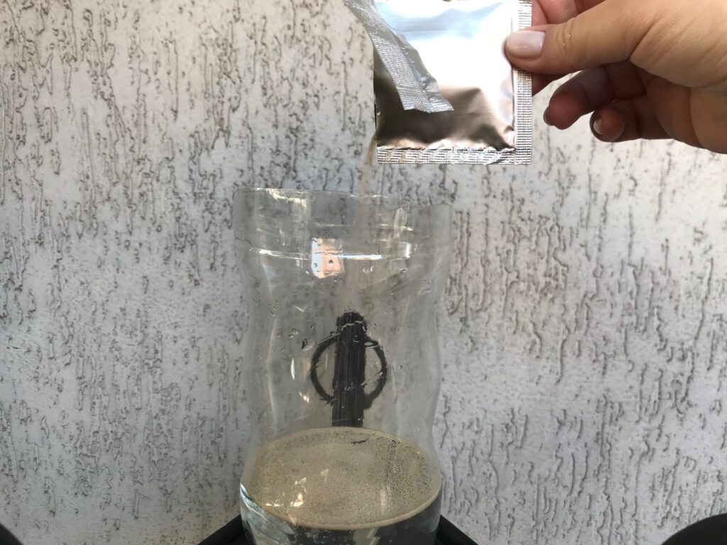 Galleria foto 'Basta zanzare con una bottiglia di plastica!' - foto 3