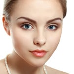 Flawless: la nuova tendenza del trucco al naturale