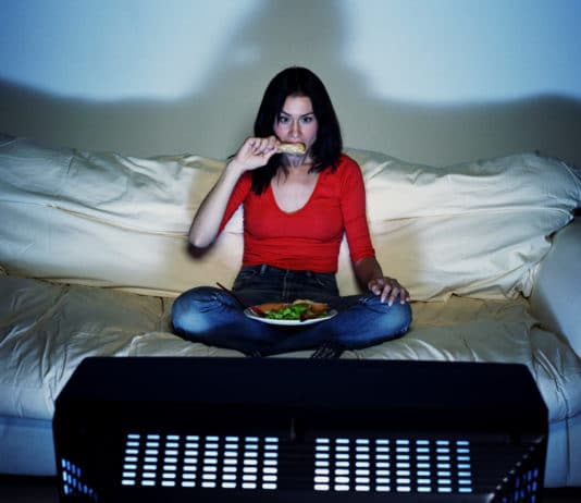 Mangiare davanti alla tv