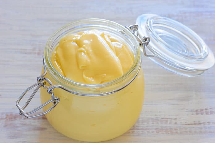 maschera capelli maionese