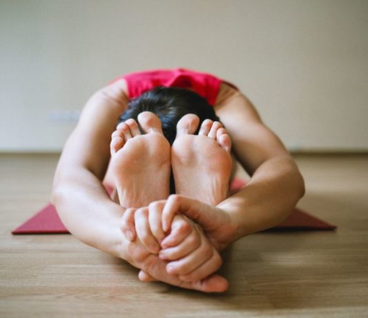 yoga cervicale