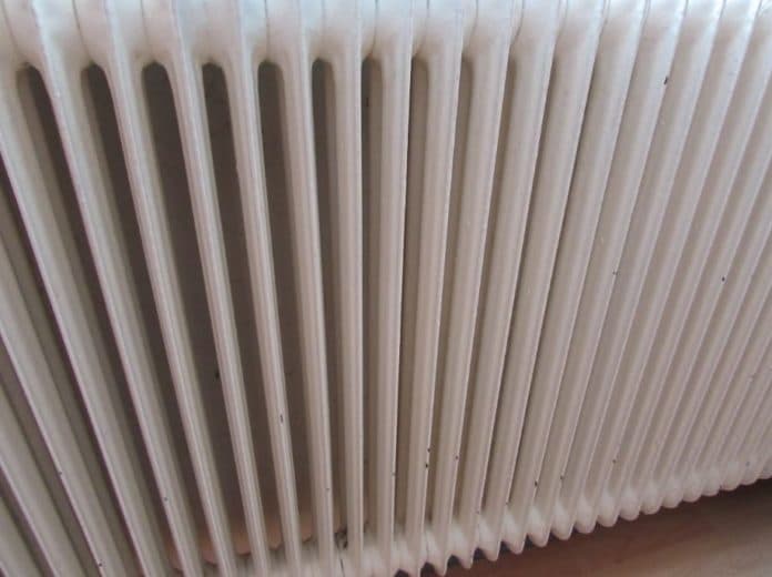 come pulire termosifone come pulire termosifone