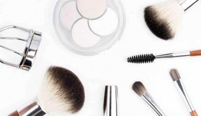 pulire pennelli trucco pulire pennelli trucco
