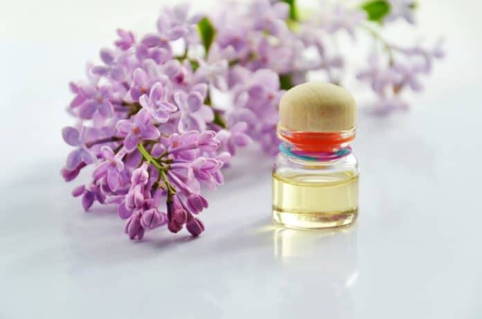 olio essenziale olio essenziale
