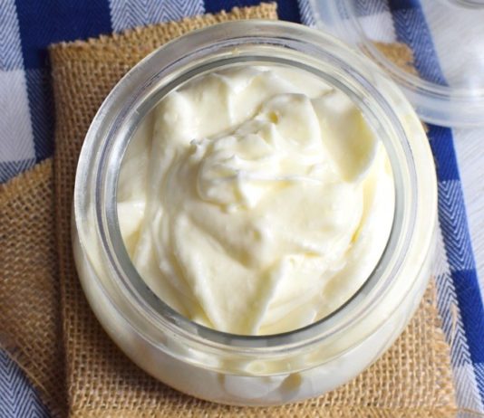 crema doposole idratante fai da te