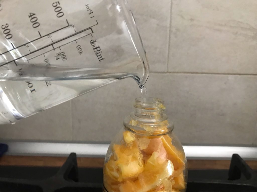 Galleria foto 'Sgrassatore fai da te all’Arancia con soli 3 ingredienti' - foto 3