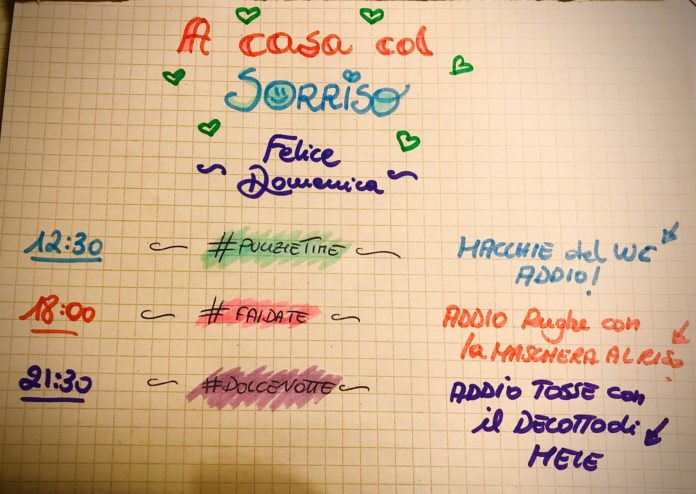 a-casa-col-sorriso-felice-domenica