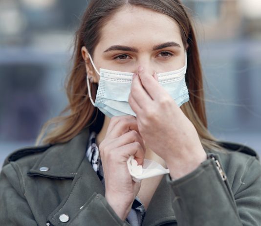 irritazione-da-mascherina-rimedi-naturali