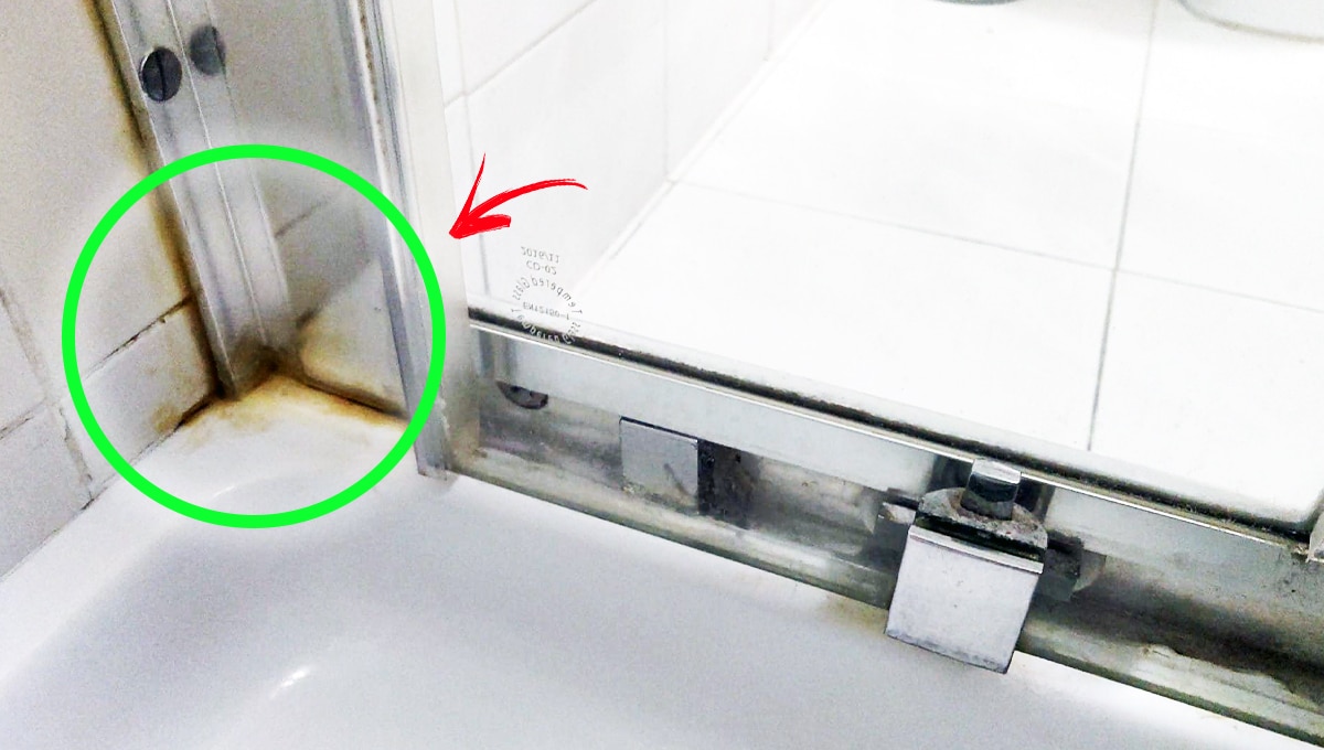 Come eliminare la muffa dal silicone della doccia