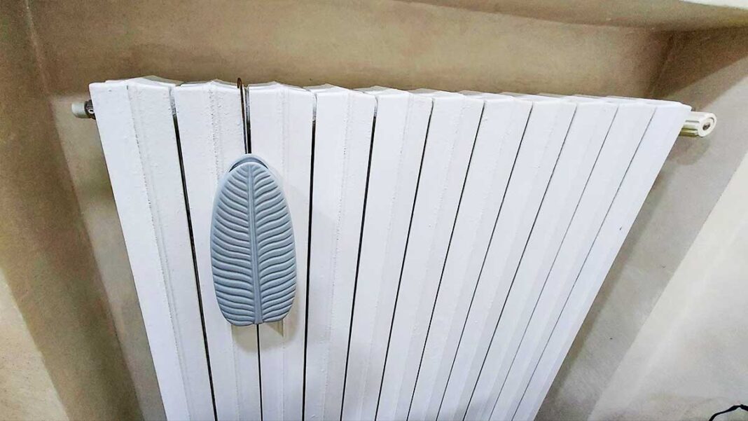 come-fare-deumidificatore-profumato-termosifone