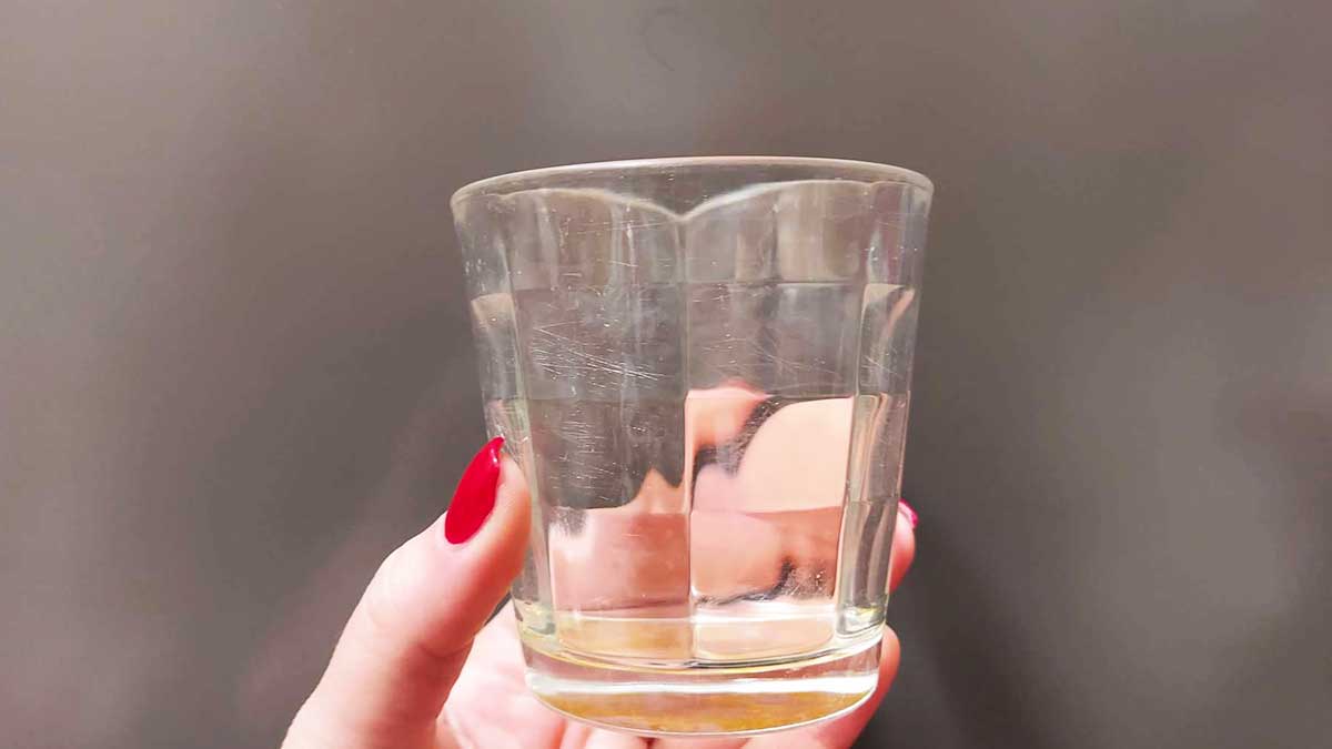 Per capire se in casa c’è troppa umidità uso il controllo del bicchiere della nonna