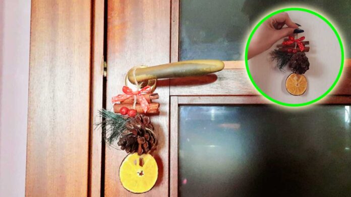 decorazione-natalizia-porte