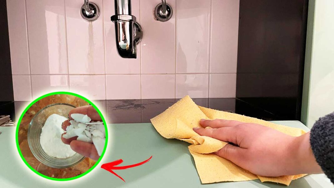 pulire-mobile-sotto-lavello-bagno