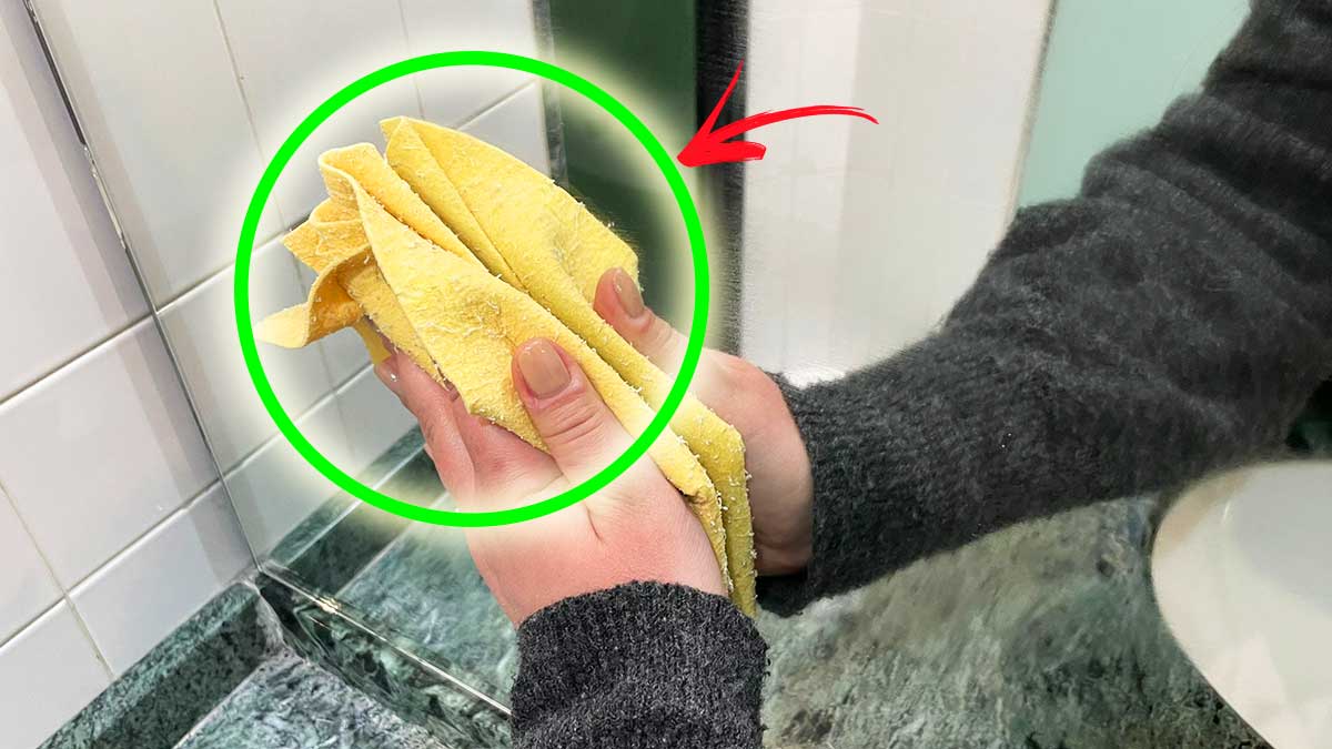 Come togliere le Macchie dagli Specchi senza lasciare Aloni?