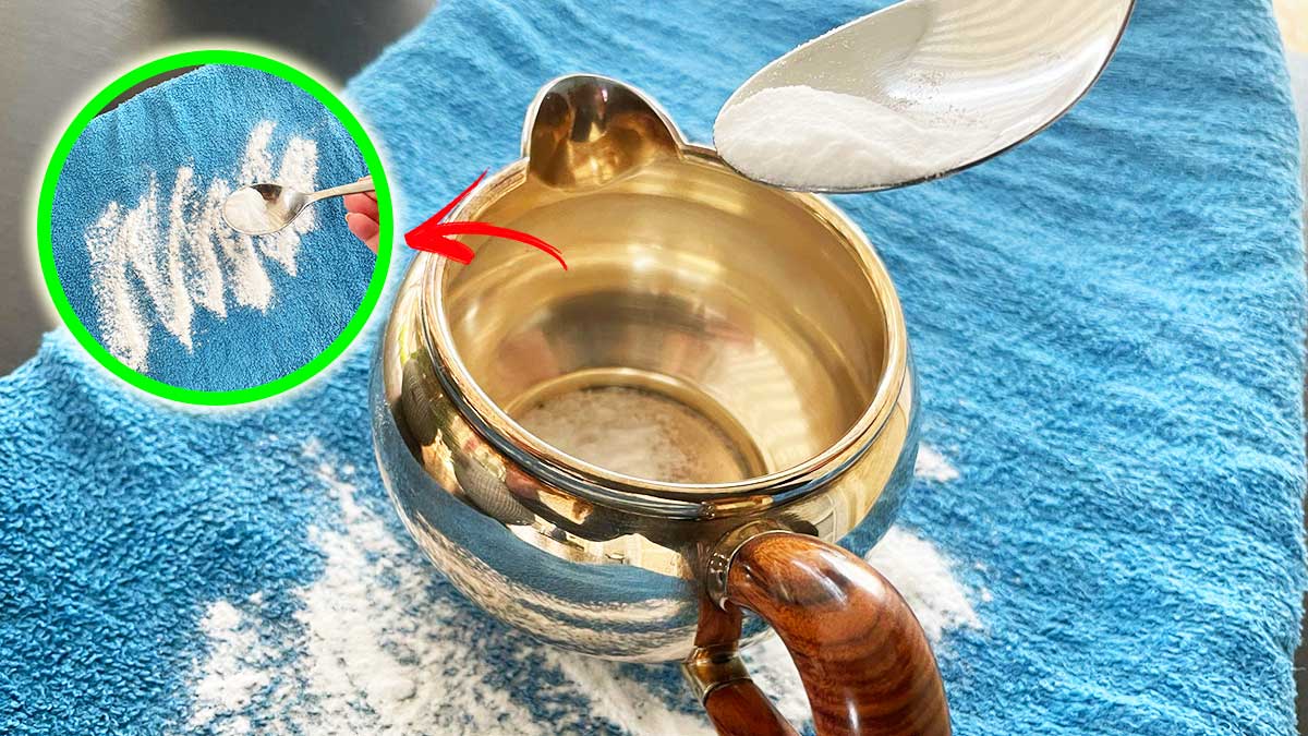 Per far brillare di nuovo l’Argento basta solo un Vecchio Asciugamano e si usa così