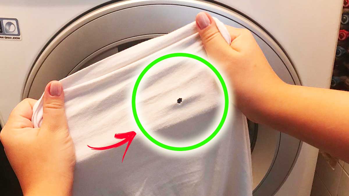 Se trovi i Vestiti bucati a volte è colpa della Lavatrice per questa serie di motivi