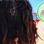 Come Togliere facilmente la Sabbia che si incastra tra i Capelli quando sei al Mare