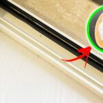 Come togliere facilmente lo sporco che si incastra nelle fessure degli infissi