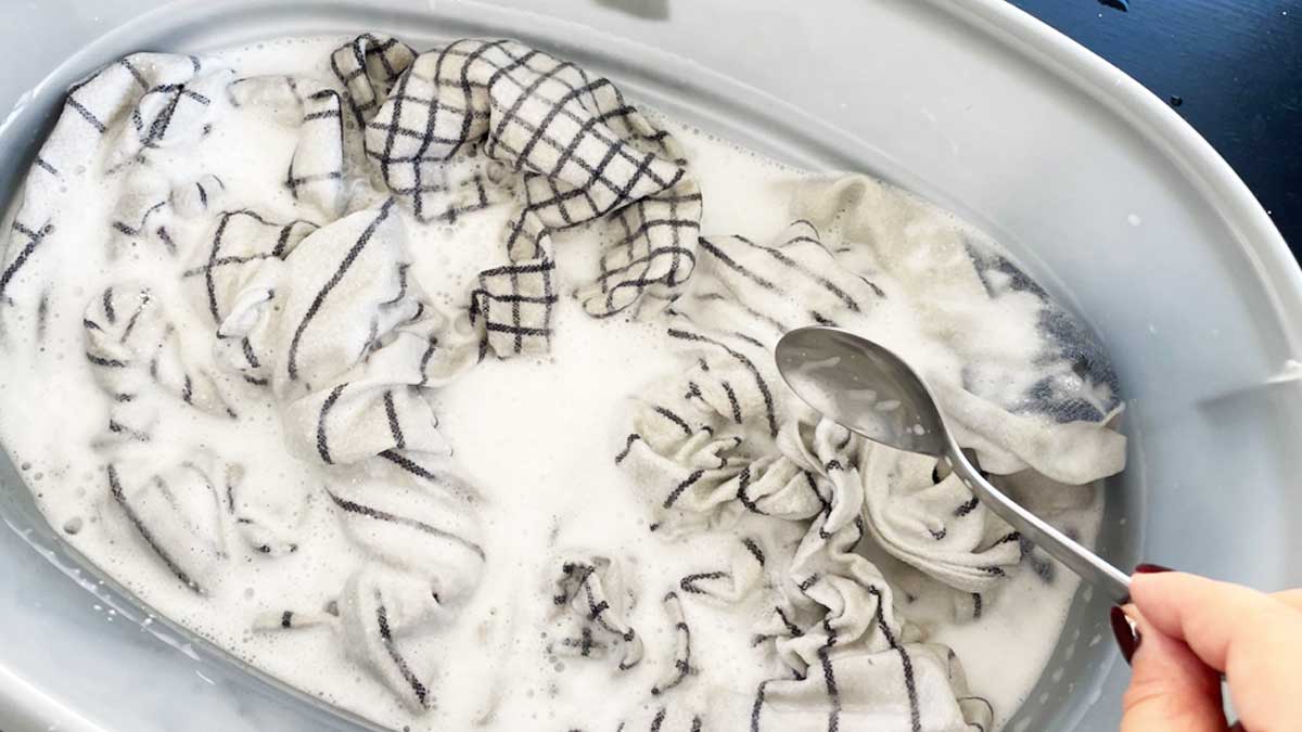 Come sbiancare gli strofinacci con rimedi naturali?