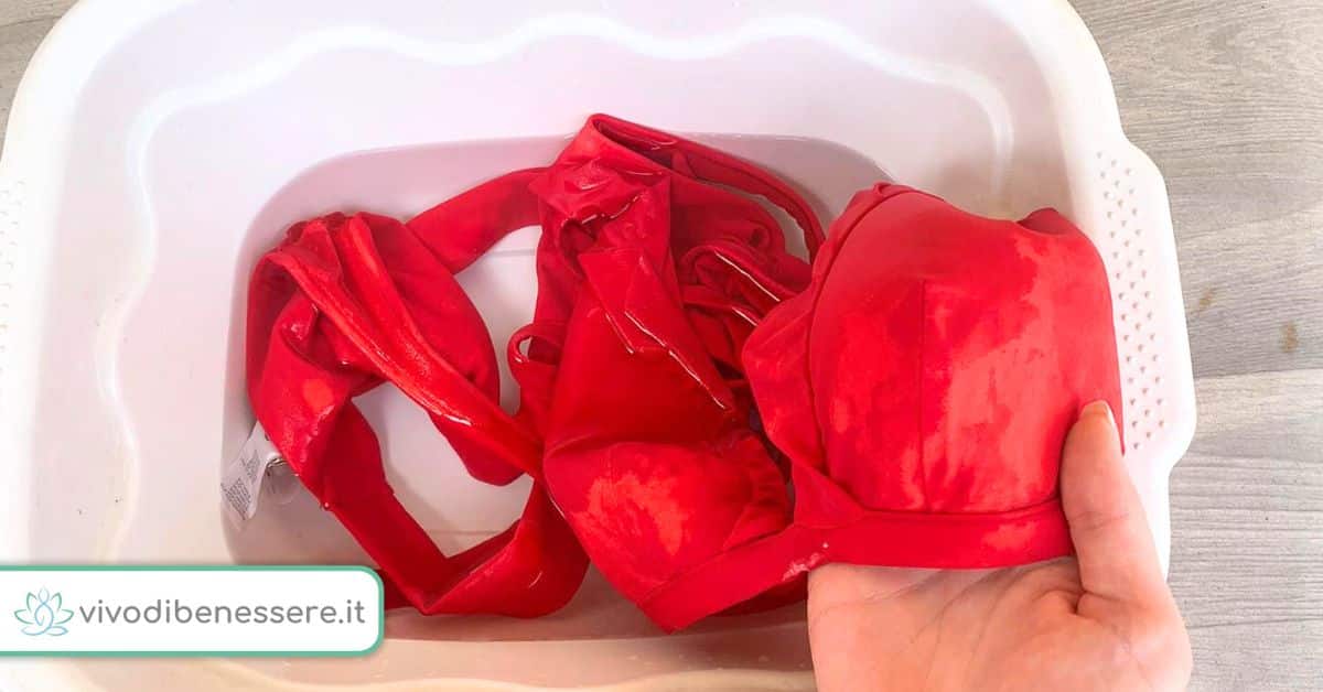 Come lavare i costumi per non rovinarli?
