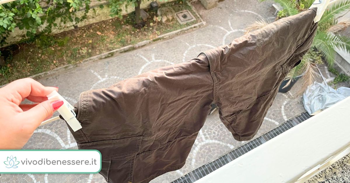 Quando e come stendere i panni per non farli seccare in estate