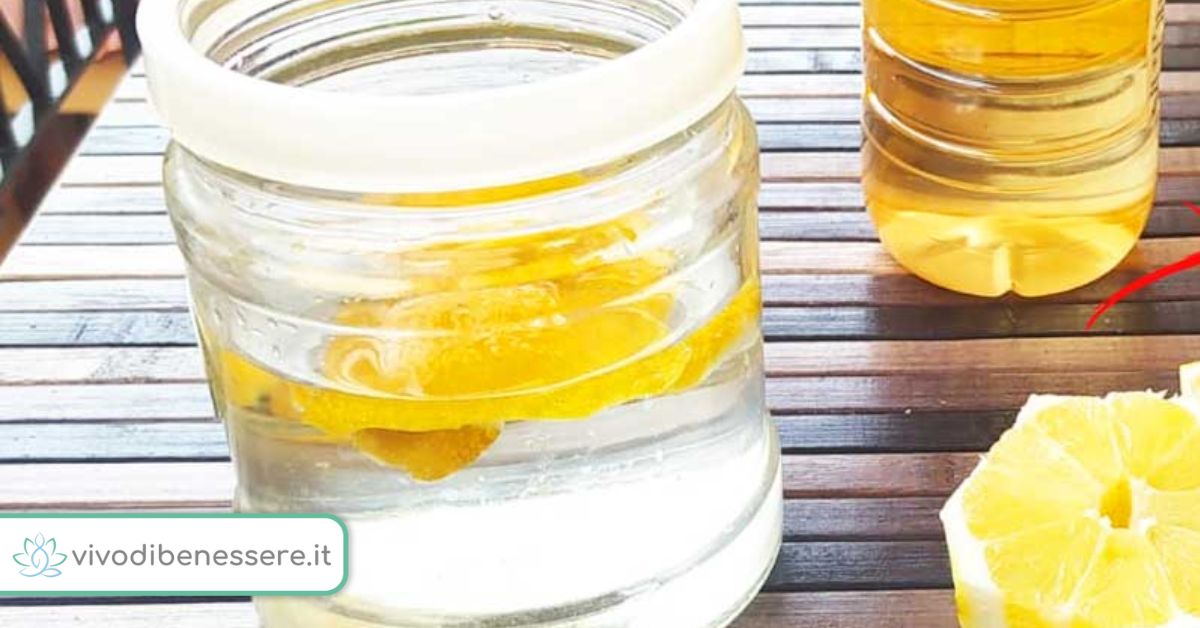 Come fare l’aceto al limone per pulire casa
