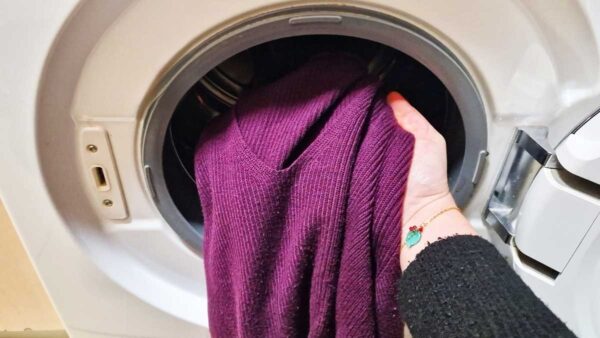 I maglioni in lavatrice escono di nuovo profumati usando