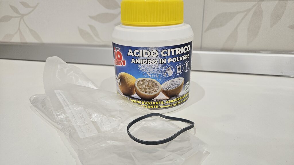 Come ho tolto il calcare dai rubinetti con il metodo del sacchetto