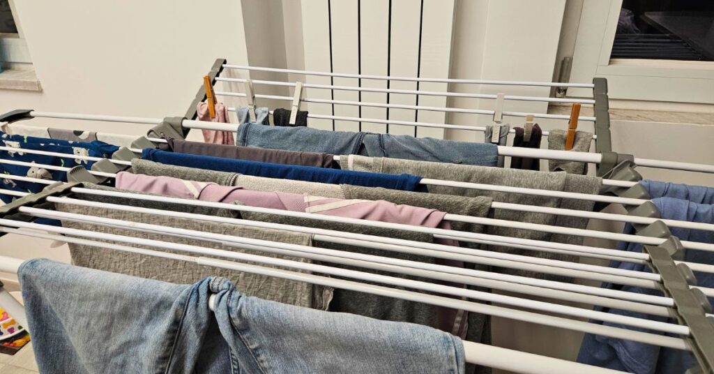 3 cose da non dimenticare quando hai lo stendino in casa