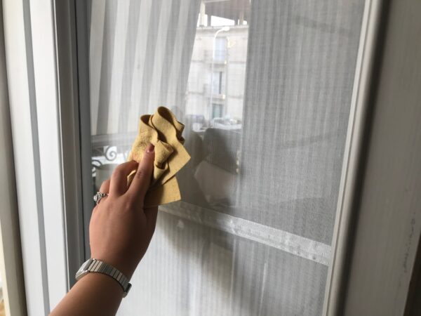 Vetri a prova di pioggia: come creare uno scudo naturale