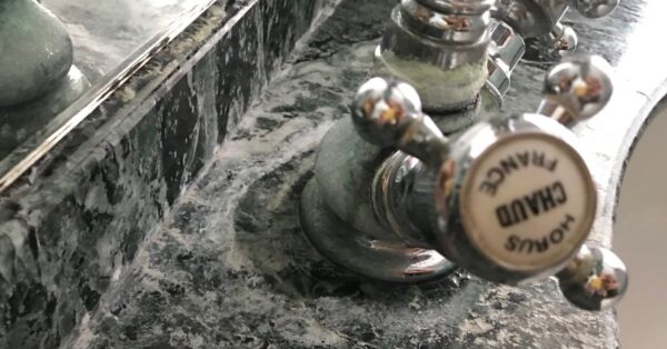 I dettagli che gli ospiti notano e che fanno sembrare la casa trascurata