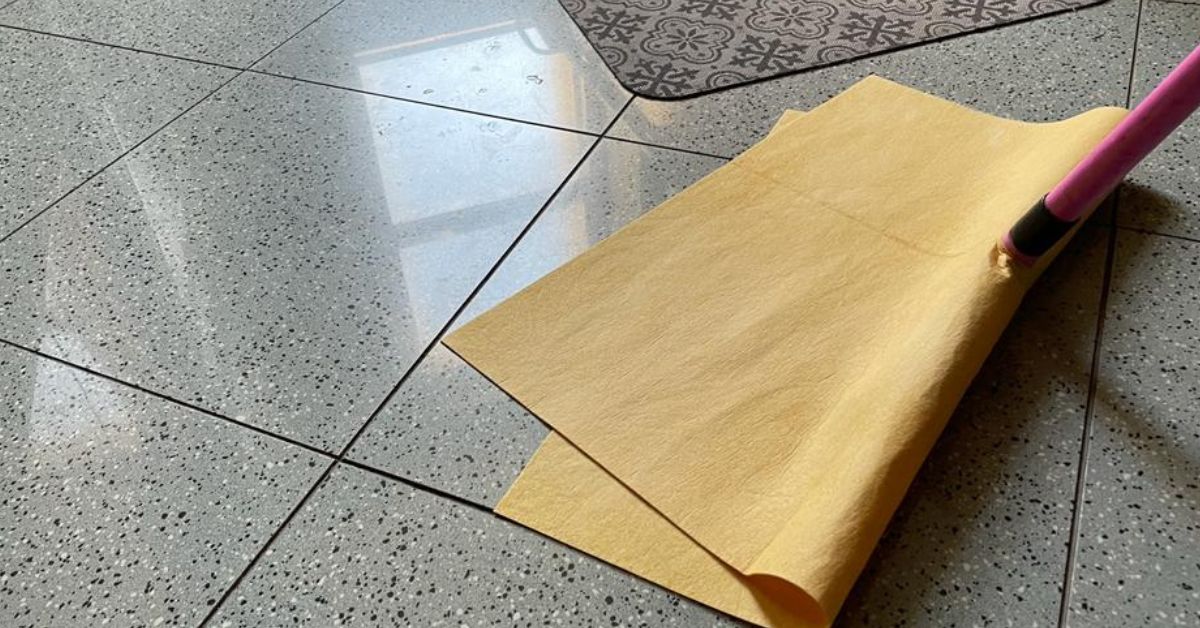 Ecco perché i tuoi pavimenti non brillano nonostante la pulizia Ecco perché i tuoi pavimenti non brillano nonostante la pulizia