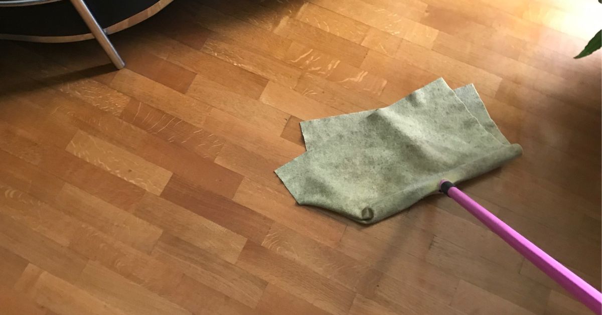 Il calore del vapore scioglie lo sporco ma distrugge questi materiali comuni Il calore del vapore scioglie lo sporco ma distrugge questi materiali comuni