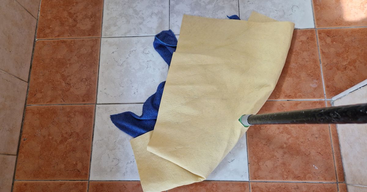 Pulizie veloci che ridistribuiscono lo sporco Pulizie veloci che ridistribuiscono lo sporco