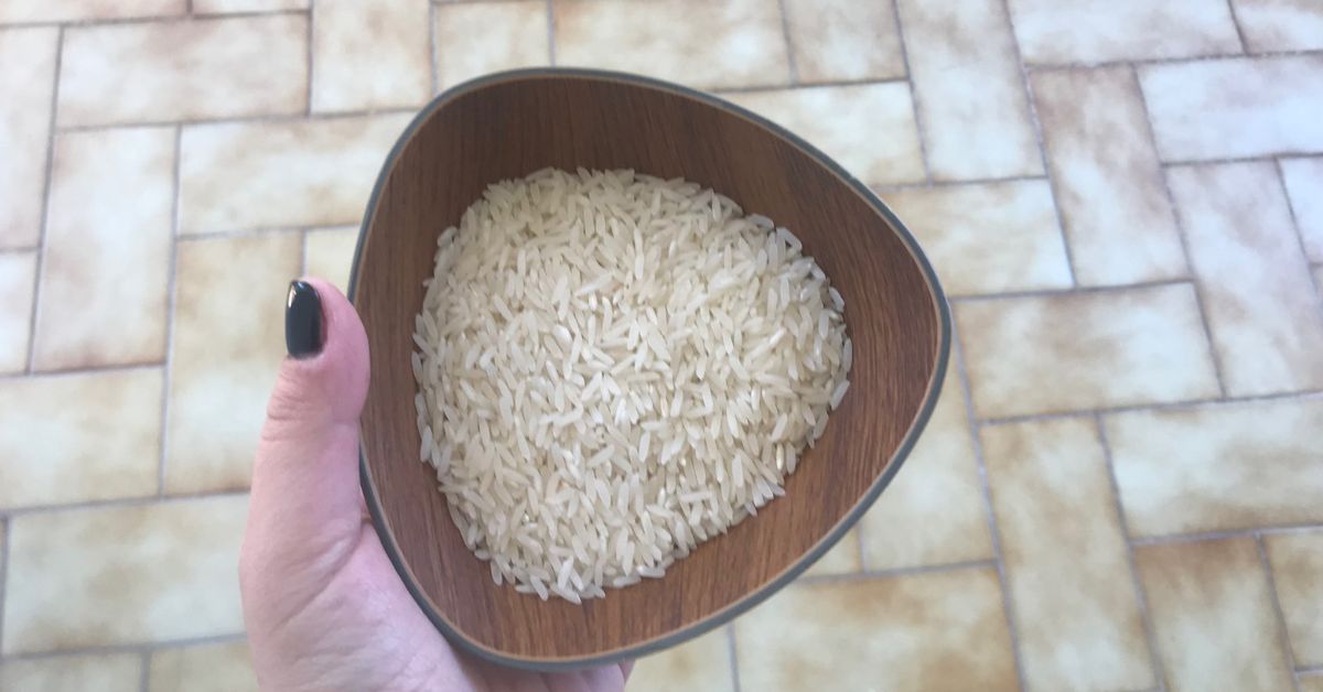 Mettere il riso negli armadi risolve questo fastidioso problema Mettere il riso negli armadi risolve questo fastidioso problema