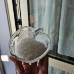 Tutti gli usi del sale grosso per le pulizie della casa