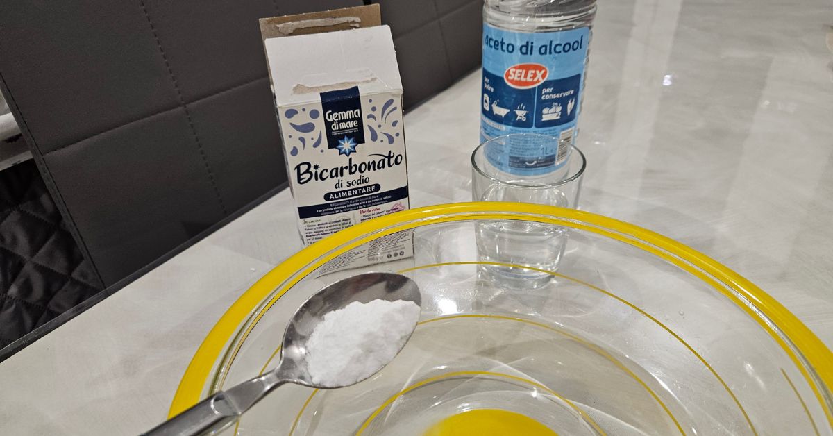 Gli ingredienti naturali per le pulizie domestiche e a cosa servono davvero Gli ingredienti naturali per le pulizie domestiche e a cosa servono davvero