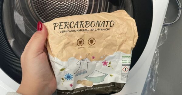 Come mantenere il bianco del bucato più a lungo