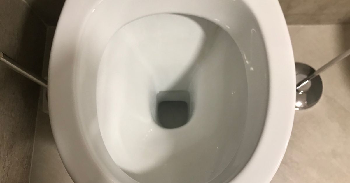 Pulire il WC con ingredienti comuni, cosa usare e cosa evitare Pulire il WC con ingredienti comuni, cosa usare e cosa evitare