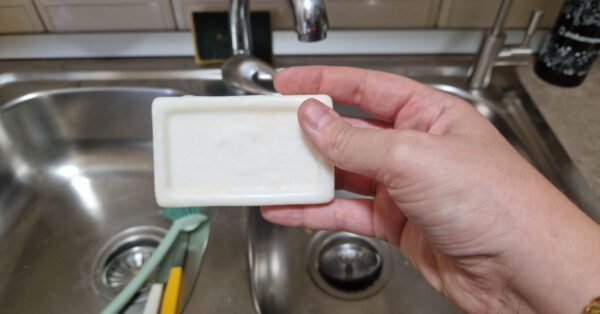 Tutti gli usi del sapone di Marsiglia per le pulizie della cucina