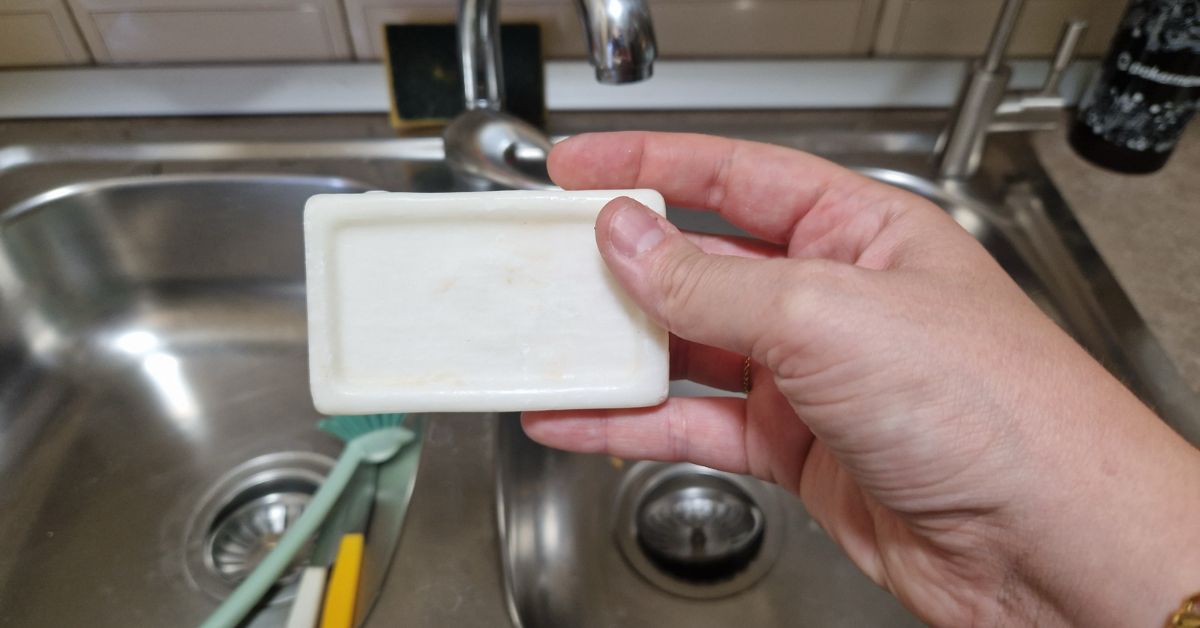 Tutti gli usi del sapone di Marsiglia per le pulizie della cucina Tutti gli usi del sapone di Marsiglia per le pulizie della cucina