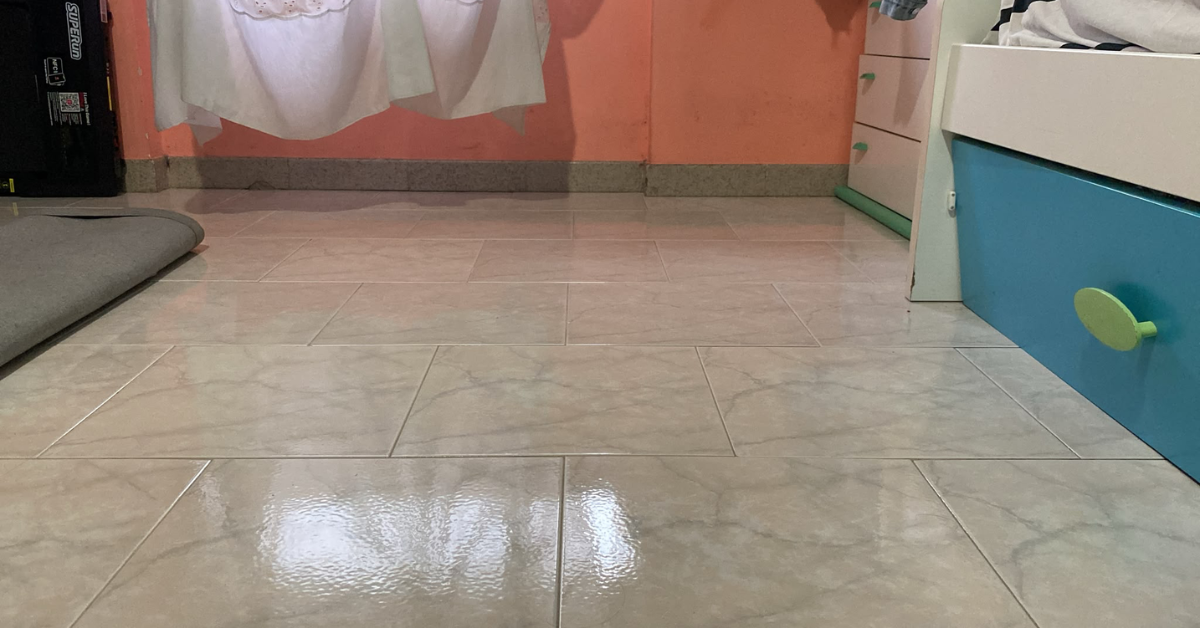 Perché il pavimento profuma ma continua a sembrare sporco Perché il pavimento profuma ma continua a sembrare sporco